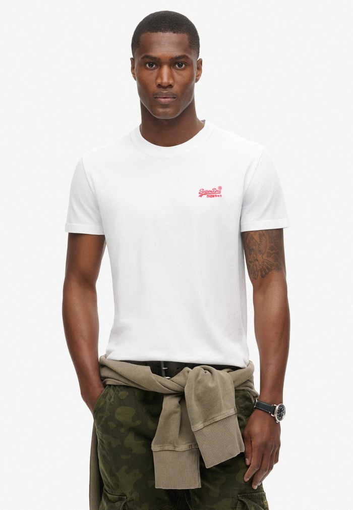 T-shirt graphique essentiel Su - Streetwear Brand Essentials avis et prix